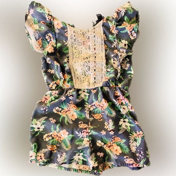 2T Girls Collection! - Picture 7 of 14